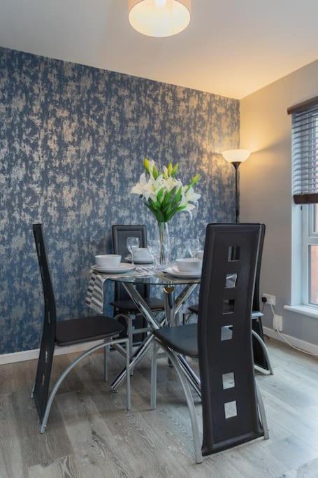 Beautiful Apartment In The Heart Of Belfast!! Exterior photo
