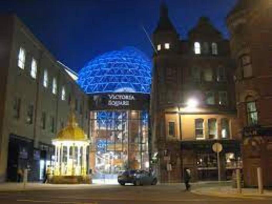 Beautiful Apartment In The Heart Of Belfast!! Exterior photo